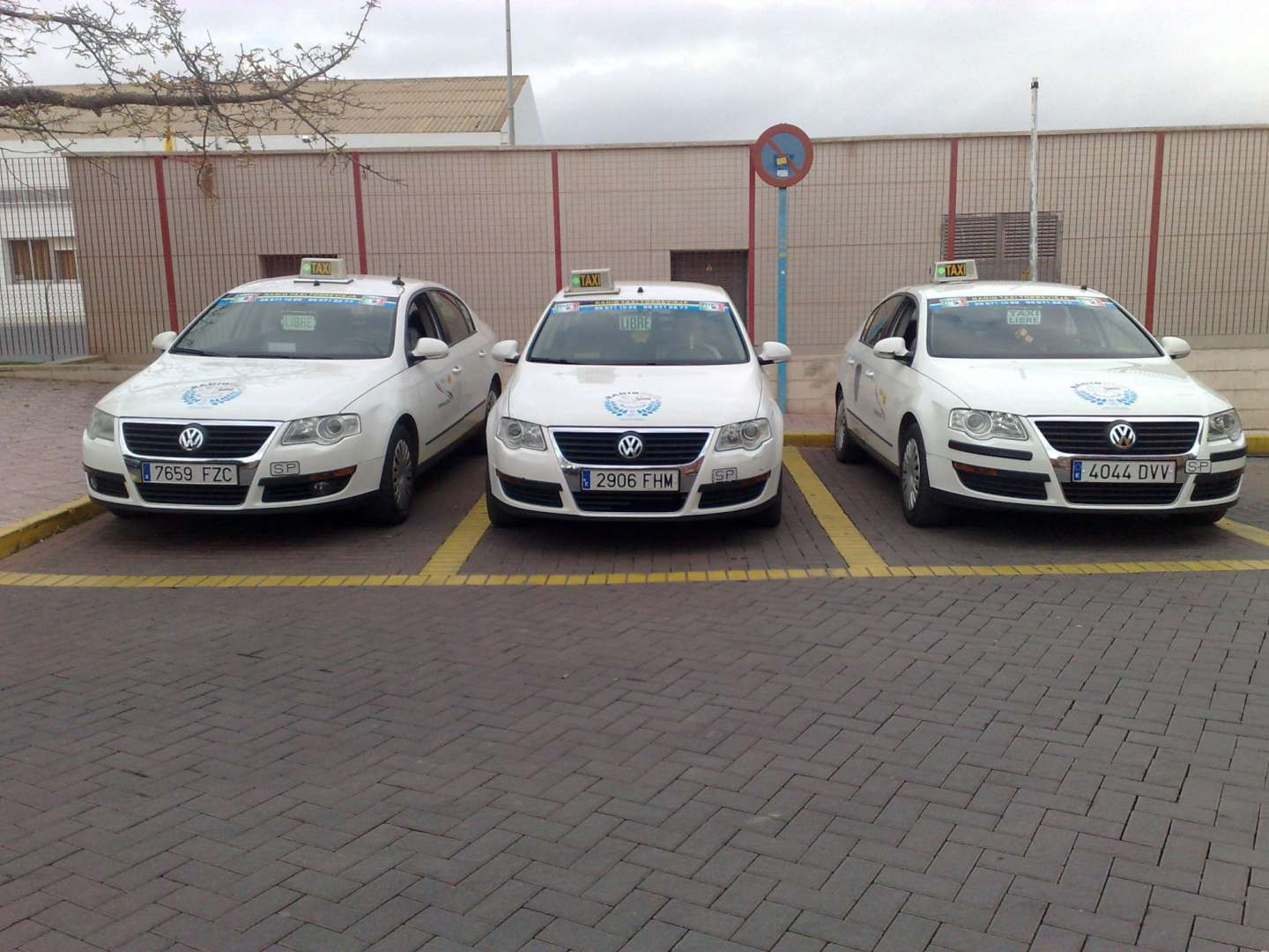 Parada de taxis en la acequión